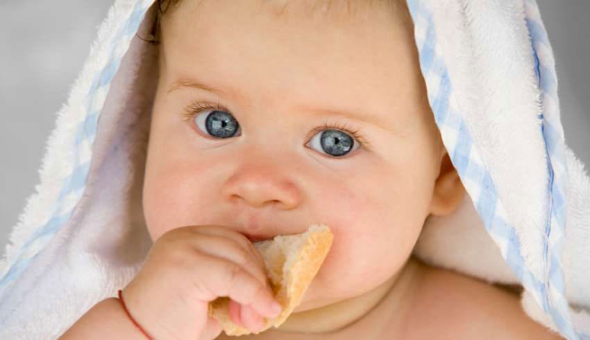 10 alimentos prohibidos para un bebé menor de un año