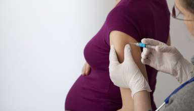 Vacuna antigripal durante el embarazo. ¿Es seguro?