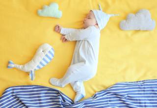 Claves para que los bebés duerman de forma segura